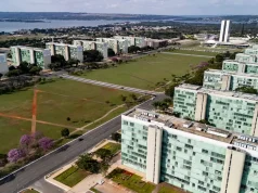 Governo nomeia 500 aprovados no CNU para carreiras transversais
