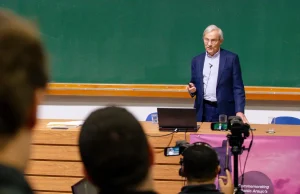 Nobel da economia diz que impacto da IA no emprego é superestimado