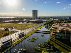 Brasil rebaixa relação com Argentina após novos insultos de Milei